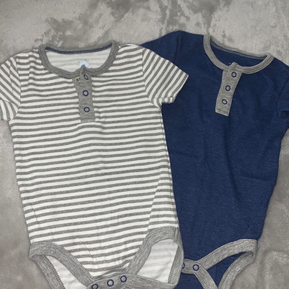Baby boys 3-6m Henley bodysuit